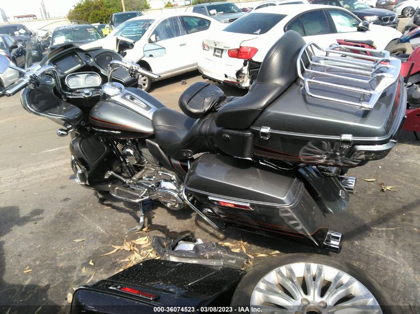 2016 HARLEY-DAVIDSON FLTRUSE CVO ROAD GLIDE 1HD1TAN39GB955218