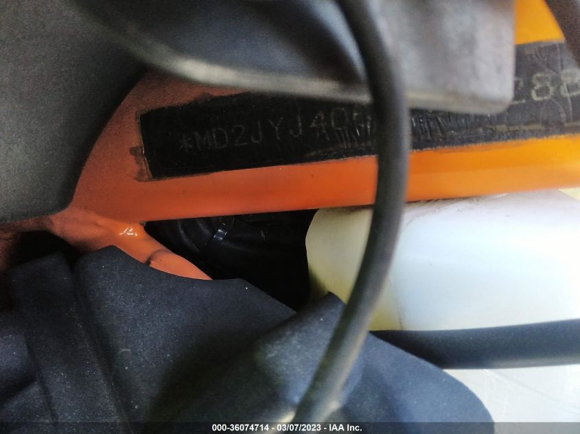 2015 KTM 390 DUKE MD2JYJ406FC224288