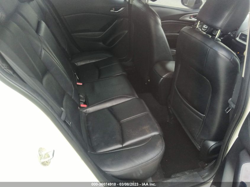 2018 MAZDA MAZDA3 4-DOOR TOURING 3MZBN1V39JM241859