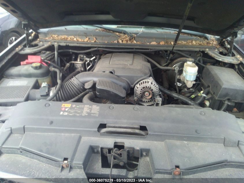 2013 CHEVROLET SUBURBAN 1500 LT - 1GNSKJE77DR263710