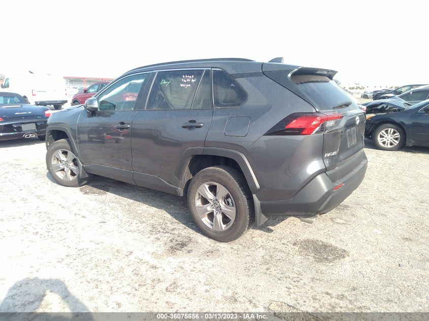 VIN 2T3W1RFV3NC179671 2022 TOYOTA RAV4 XLE