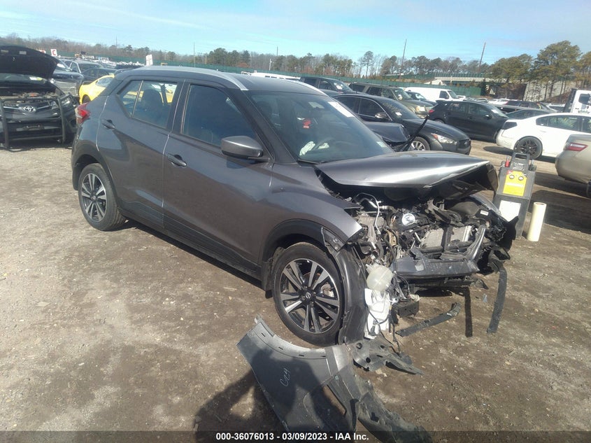 NISSAN KICKS SV 2018
