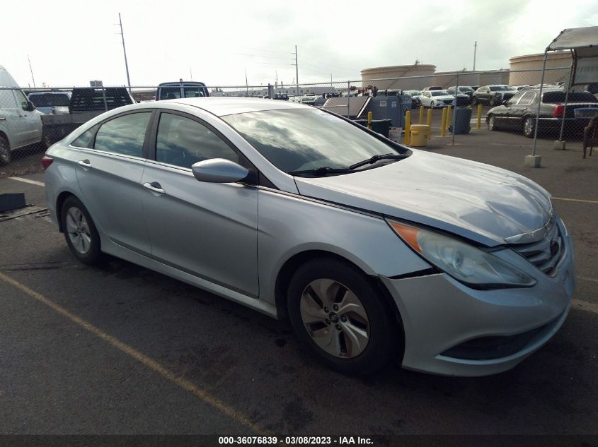 2014 HYUNDAI SONATA GLS - 5NPEB4AC7EH823017