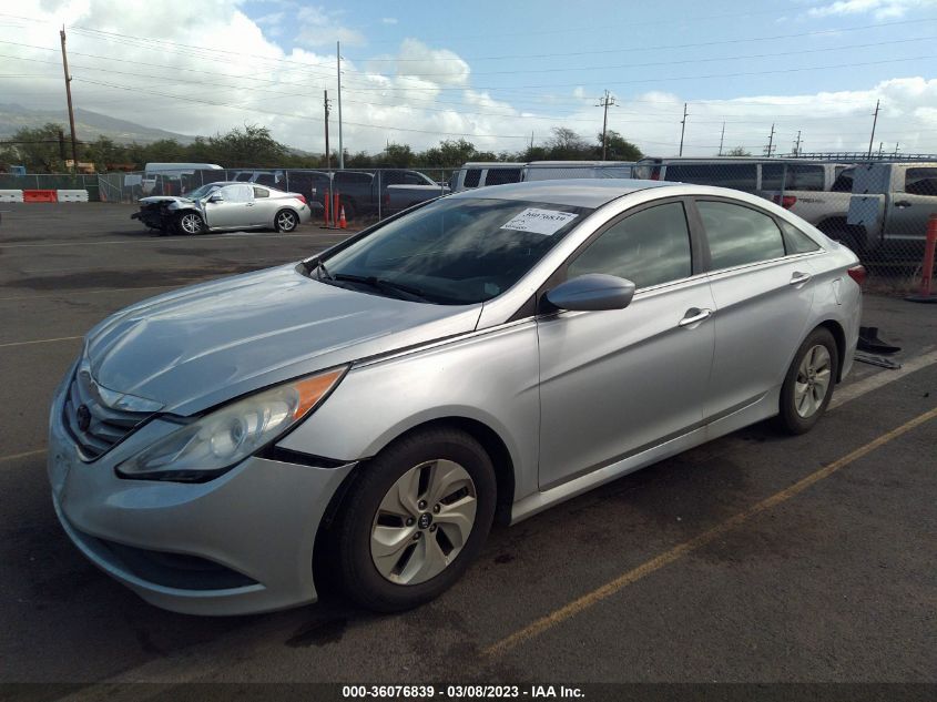 2014 HYUNDAI SONATA GLS - 5NPEB4AC7EH823017