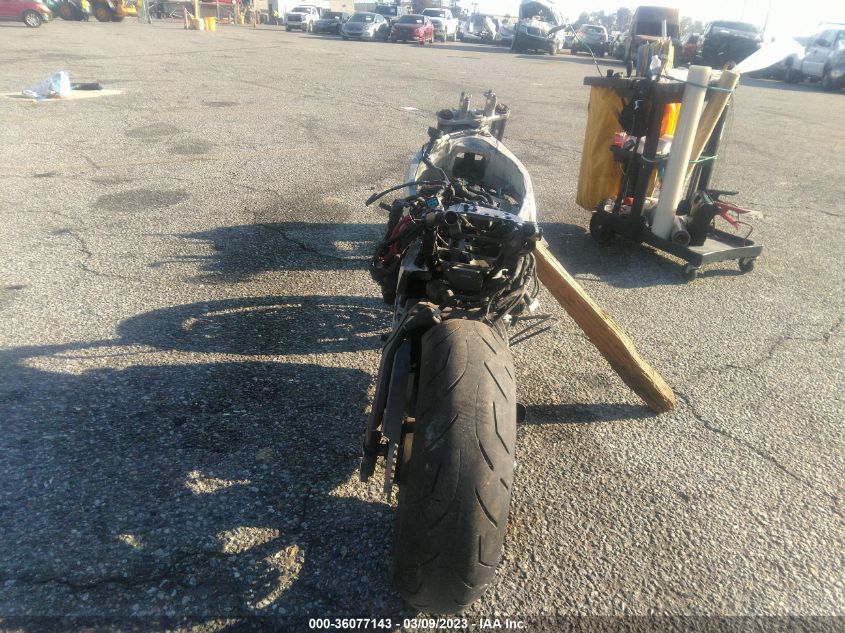 2017 YAMAHA FZ10 C JYARN48Y7HA000296