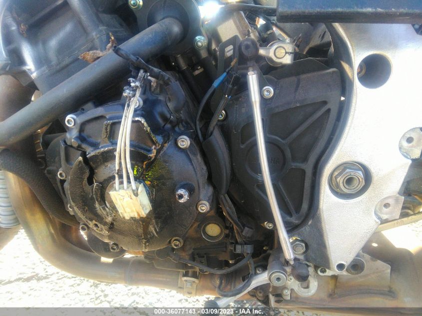 2017 YAMAHA FZ10 C JYARN48Y7HA000296