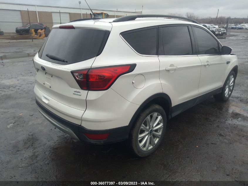 2019 FORD ESCAPE SEL - 1FMCU0HD5KUC25921