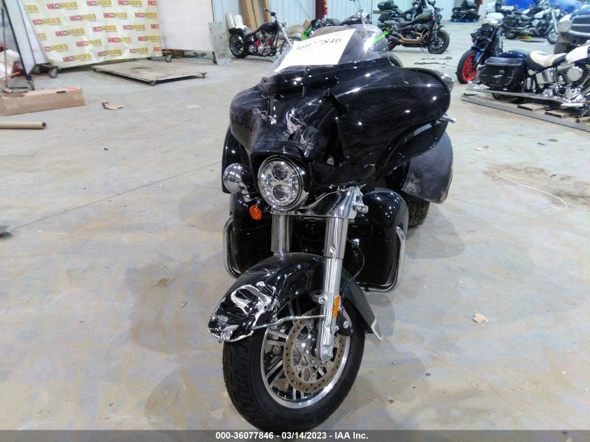 2022 HARLEY-DAVIDSON FLHTCUTG 1HD1MAF14NB855955