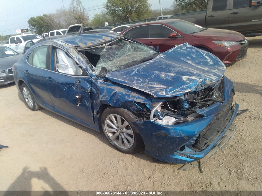 TOYOTA CAMRY LE 2020
