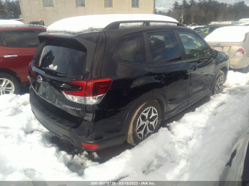 2020 SUBARU FORESTER PREMIUM - JF2SKAJC8LH592191