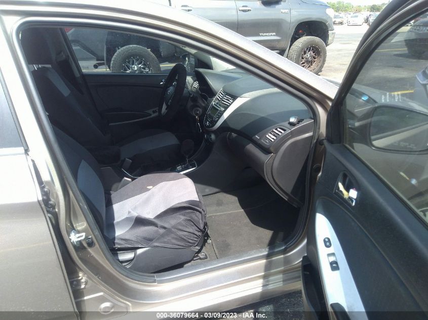 2013 HYUNDAI ACCENT SE - KMHCU5AE3DU073320