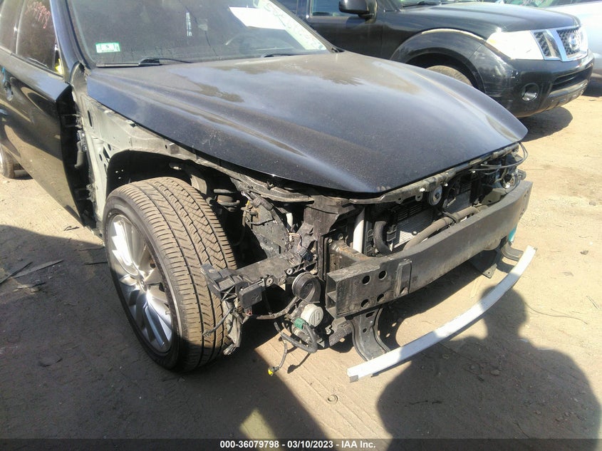 VIN JN1EV7ARXJM440981 2018 INFINITI Q50 3.0T LUXE