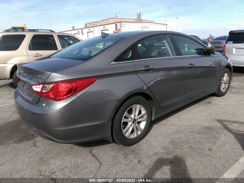 VIN 5NPEB4AC0DH748711 2013 HYUNDAI SONATA no.4