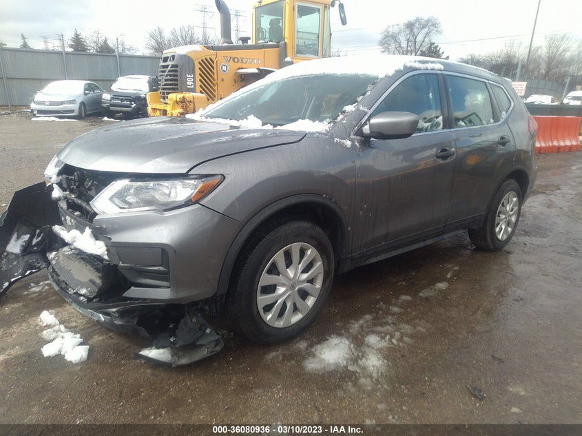 VIN KNMAT2MV4JP572985 2018 NISSAN ROGUE S