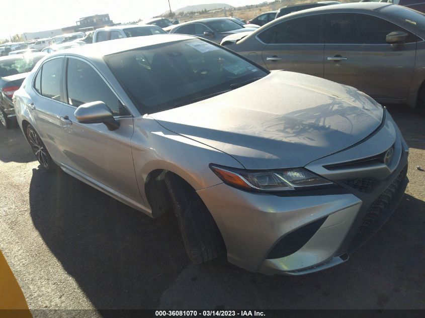 2018 TOYOTA CAMRY LE/SE/XLE/L - JTNB11HK0J3030662