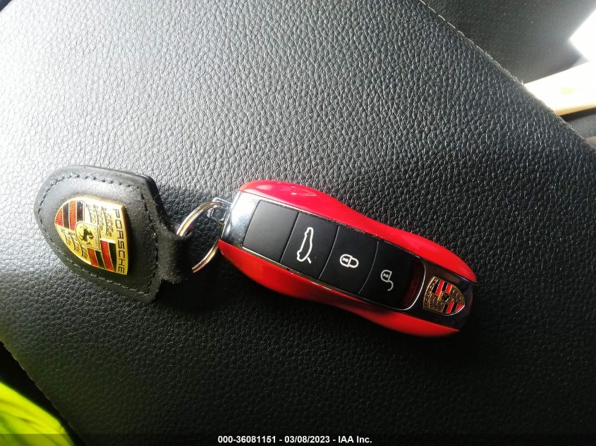 2014 PORSCHE PANAMERA - WP0AA2A77EL010037