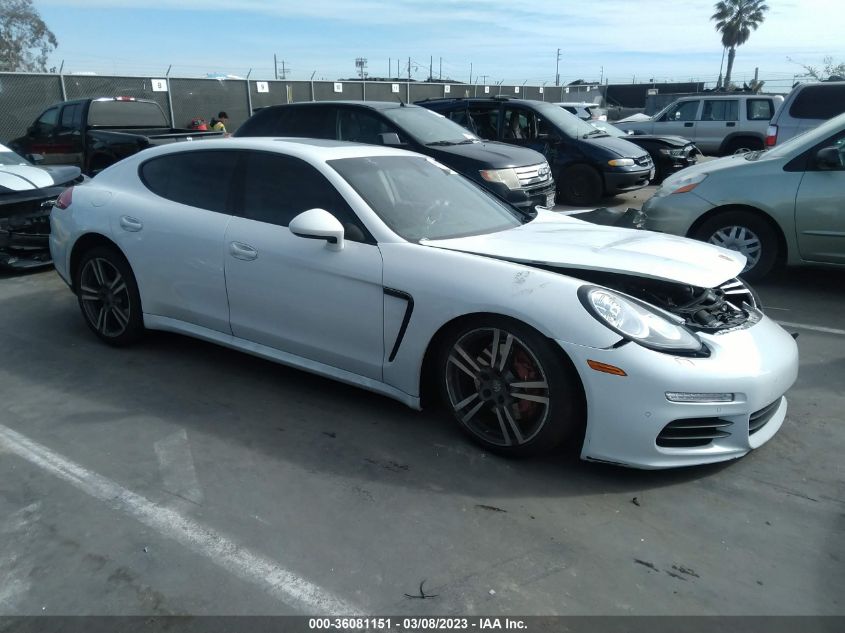 2014 PORSCHE PANAMERA - WP0AA2A77EL010037