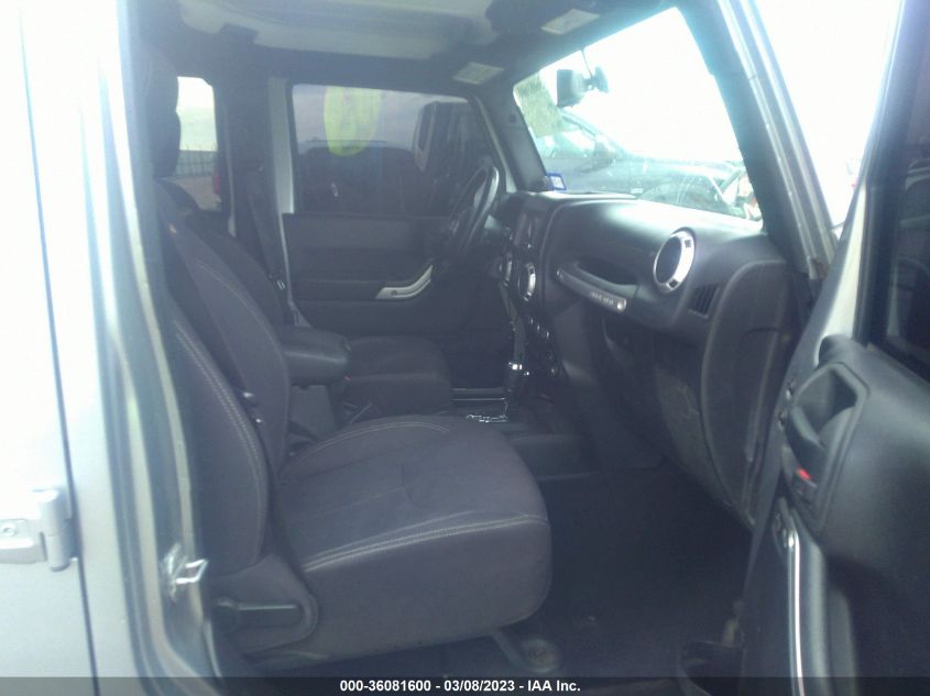 2013 JEEP WRANGLER UNLIMITED SAHARA - 1C4BJWEG5DL551320