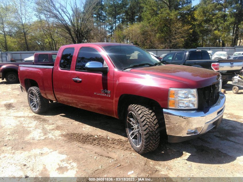 2013 CHEVROLET SILVERADO 1500 LT - 1GCRCSE04DZ398253