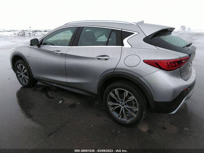 2017 INFINITI QX30 PREMIUM SJKCH5CR0HA017977
