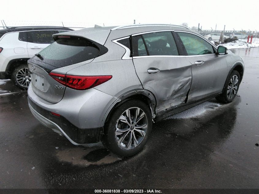 2017 INFINITI QX30 PREMIUM SJKCH5CR0HA017977