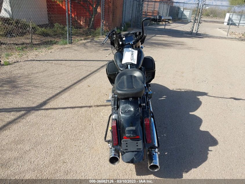 2016 HARLEY-DAVIDSON FLHXSE CVO STREET GLIDE - 1HD1PXN1XGB964242