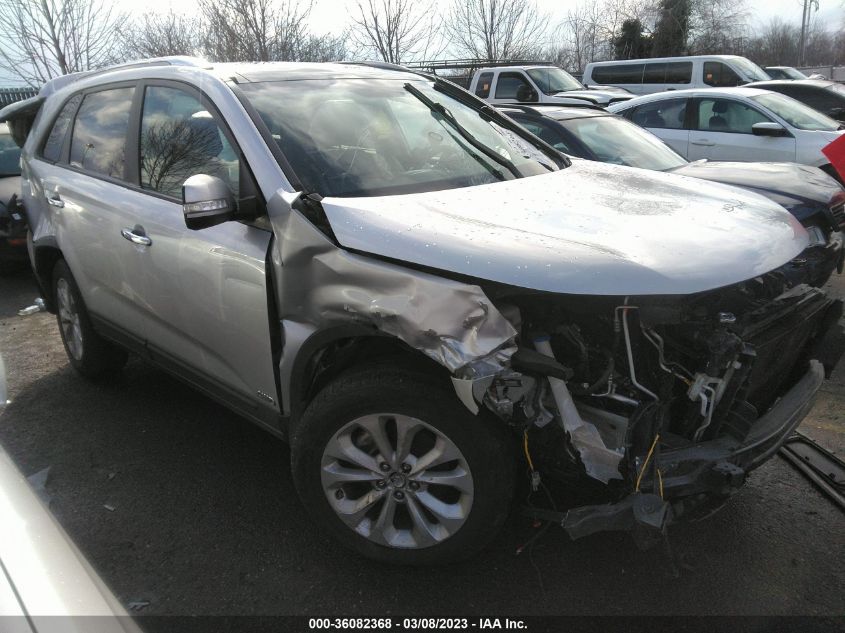 2014 KIA SORENTO EX - 5XYKUDA75EG480067
