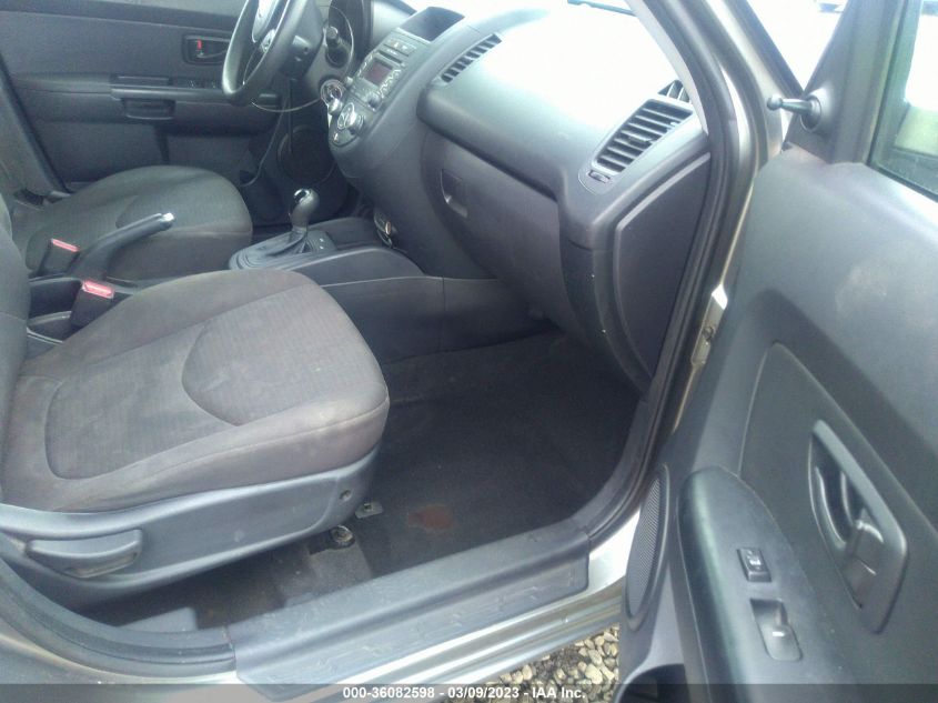 2013 KIA SOUL BASE - KNDJT2A57D7601209