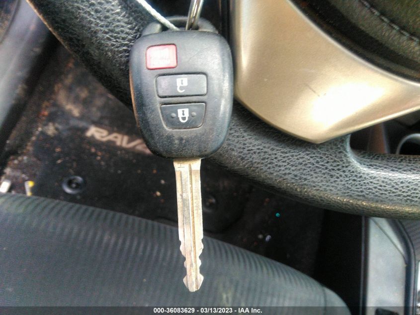 2015 TOYOTA RAV4 LE - 2T3ZFREV5FW228997