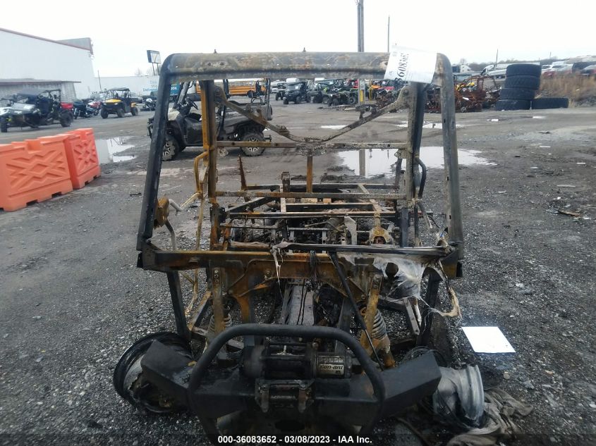 2018 CAN-AM DEFENDER HD8/HD8 DPS - 3JBUGAN46JK000919