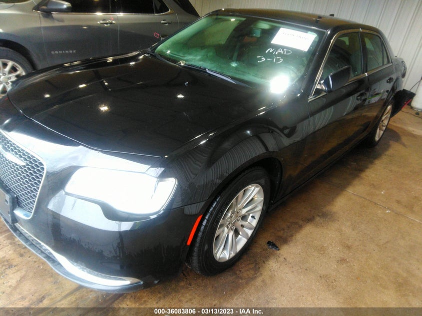 VIN 2C3CCAAG4HH662147 2017 CHRYSLER 300 LIMITED