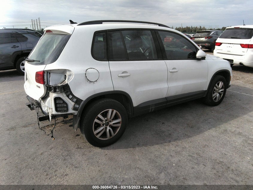 VIN WVGAV7AX3HW512995 2017 VOLKSWAGEN TIGUAN S