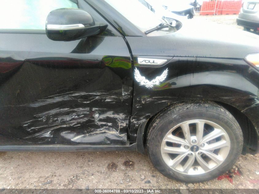 2017 KIA SOUL + - KNDJP3A58H7503449