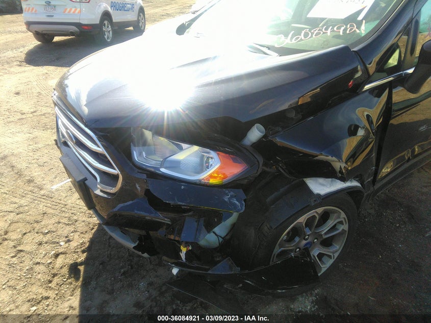 VIN MAJ6S3KL2KC303270 2019 FORD ECOSPORT TITANIUM