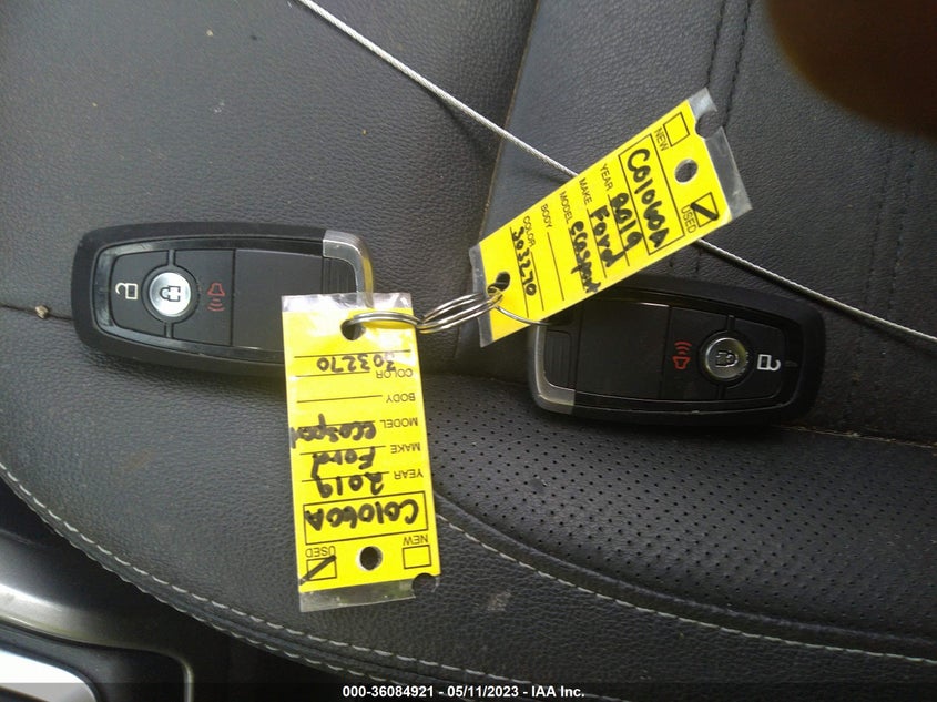 VIN MAJ6S3KL2KC303270 2019 FORD ECOSPORT TITANIUM