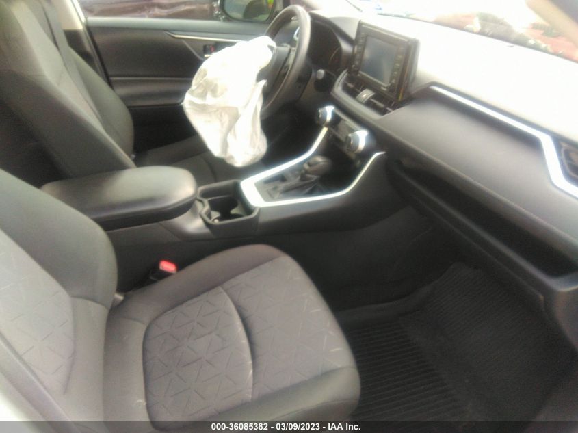 2020 TOYOTA RAV4 XLE - 2T3W1RFV6LW088292