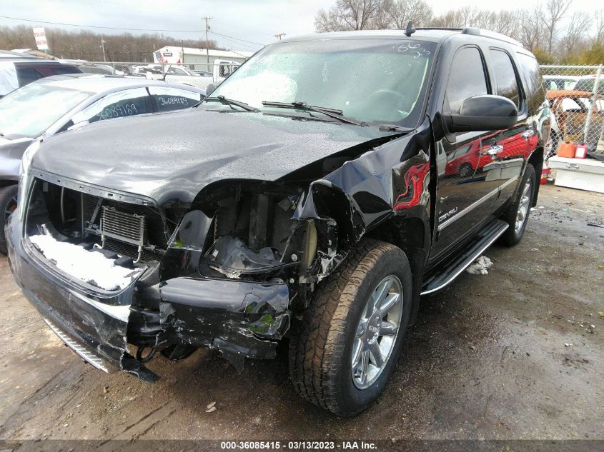 2013 GMC YUKON DENALI - 1GKS2EEF7DR263184
