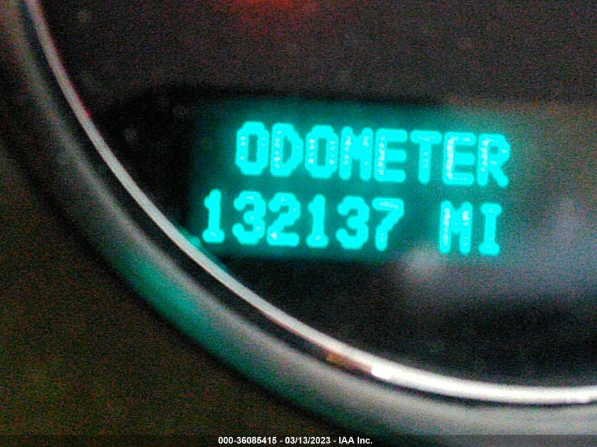 2013 GMC YUKON DENALI - 1GKS2EEF7DR263184