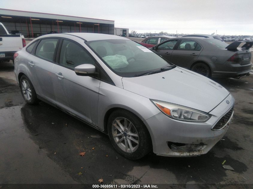 2015 FORD FOCUS SE - 1FADP3F23FL361954