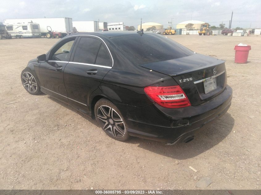 2014 MERCEDES-BENZ C-CLASS C 250 - WDDGF4HB1EA956220