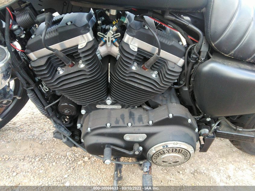 2018 HARLEY-DAVIDSON XL883 IRON 883 - 1HD4LE215JC400727