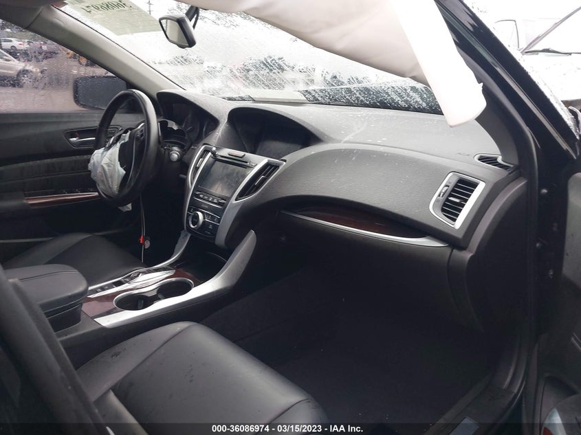 VIN 19UUB2F33HA005757 2017 ACURA TLX V6