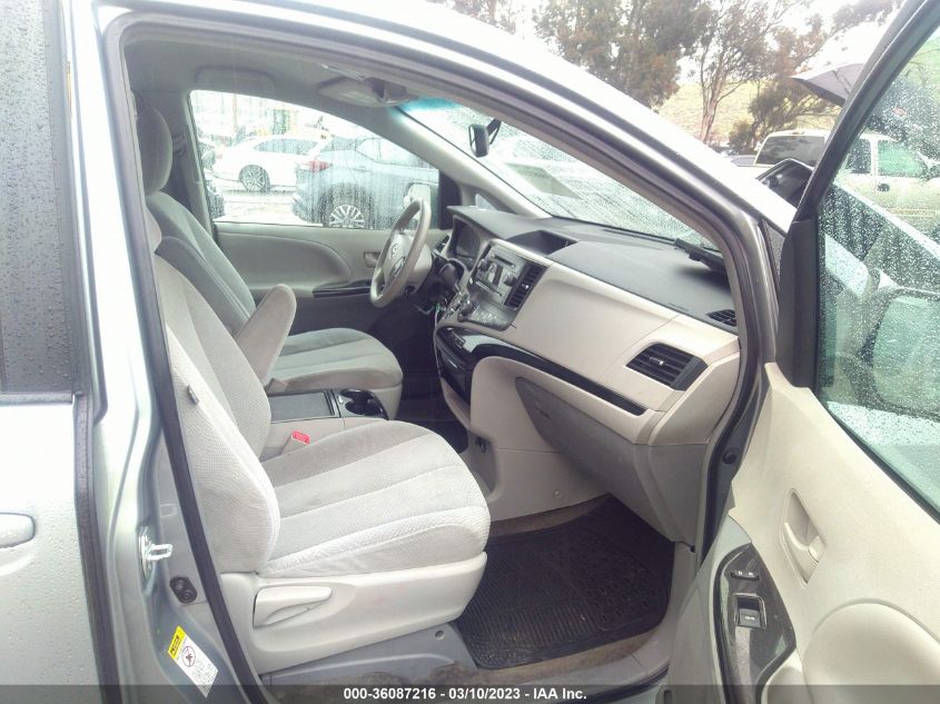2013 TOYOTA SIENNA LE - 5TDKK3DC8DS351167