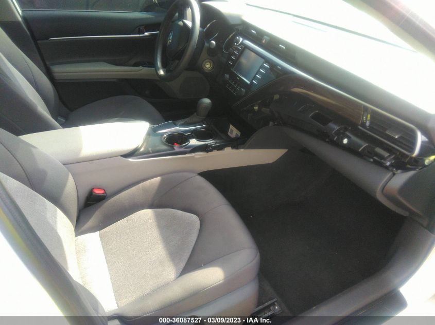 2020 TOYOTA CAMRY LE - 4T1C11AK3LU979084