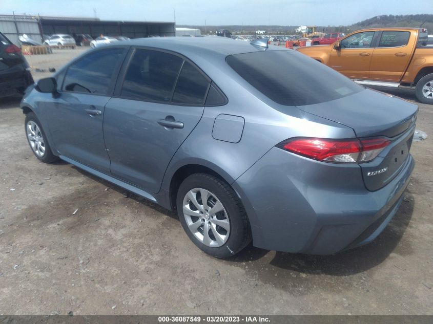 5YFEPMAE3NP286569 Toyota Corolla LE 3