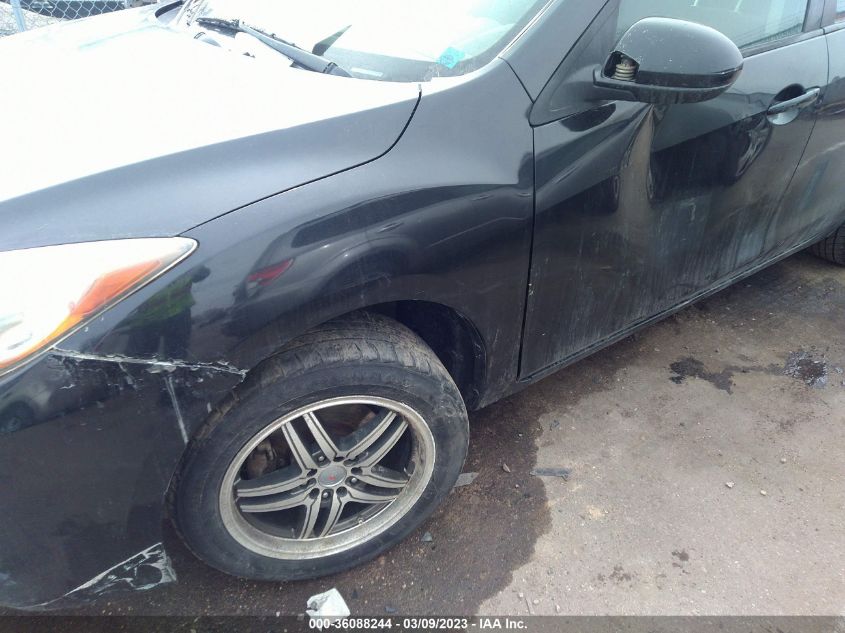 2013 MAZDA MAZDA3 I SV - JM1BL1TF5D1751018