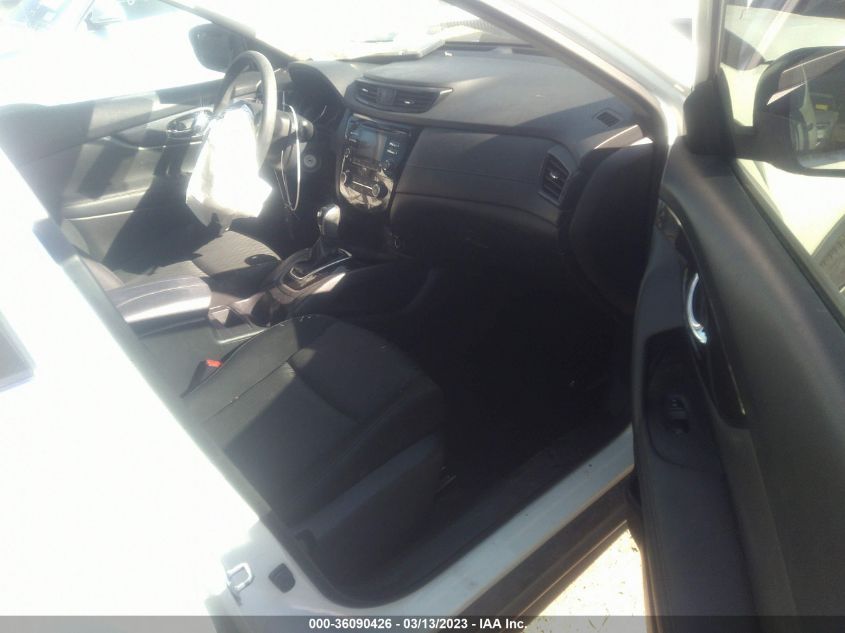 2017 NISSAN ROGUE S - KNMAT2MT5HP542094