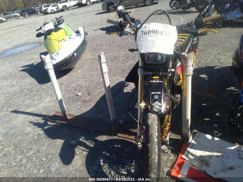 2016 SUZUKI DR-Z400 SM JS1SK44A4G2100947