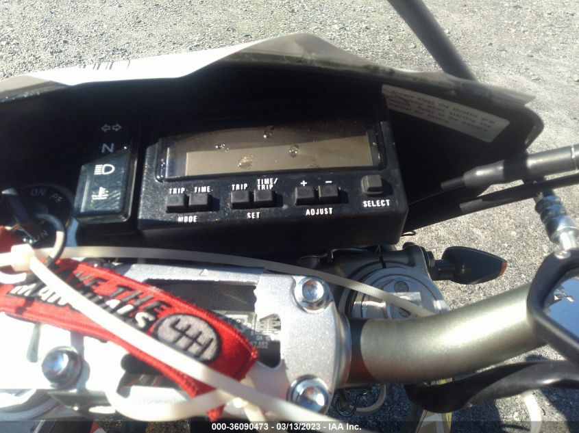 2016 SUZUKI DR-Z400 SM JS1SK44A4G2100947