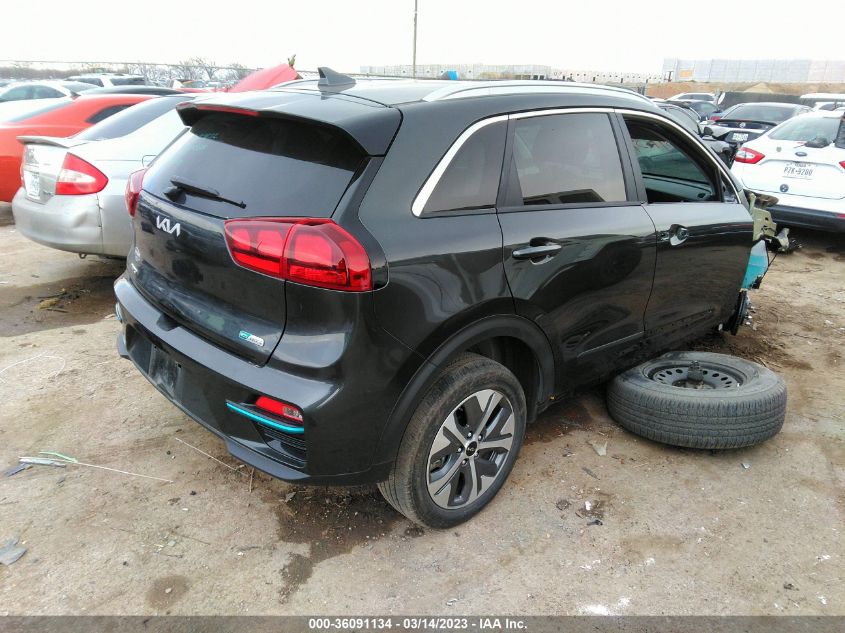 2022 KIA NIRO EV EX KNDCC3LG1N5135819